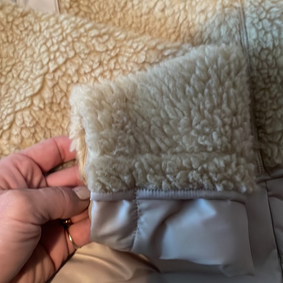 Lululemon Sherpa and Shine Jacket - Picture 7 of 8